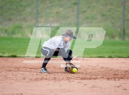 Thumbnail 1 in Pomona @ Ralston Valley photogallery.