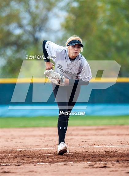 Thumbnail 3 in Pomona @ Ralston Valley photogallery.