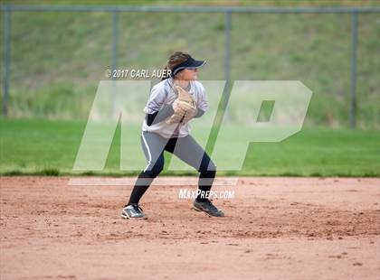Thumbnail 3 in Pomona @ Ralston Valley photogallery.