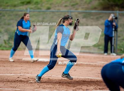 Thumbnail 1 in Pomona @ Ralston Valley photogallery.