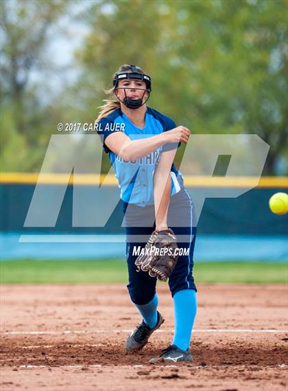 Thumbnail 1 in Pomona @ Ralston Valley photogallery.