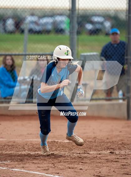 Thumbnail 1 in Pomona @ Ralston Valley photogallery.