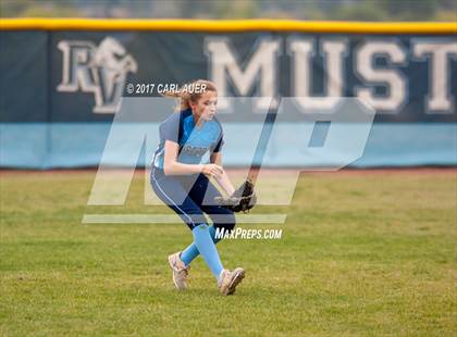 Thumbnail 2 in Pomona @ Ralston Valley photogallery.