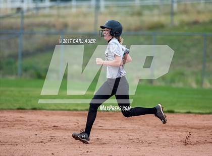 Thumbnail 2 in Pomona @ Ralston Valley photogallery.