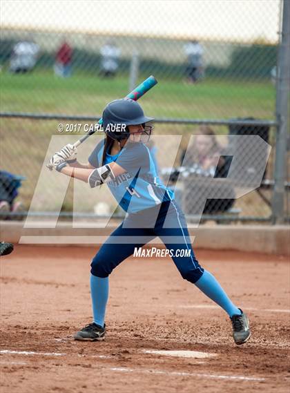Thumbnail 2 in Pomona @ Ralston Valley photogallery.
