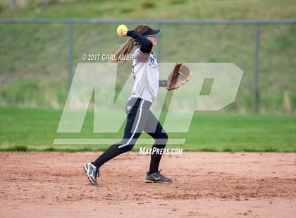 Thumbnail 3 in Pomona @ Ralston Valley photogallery.