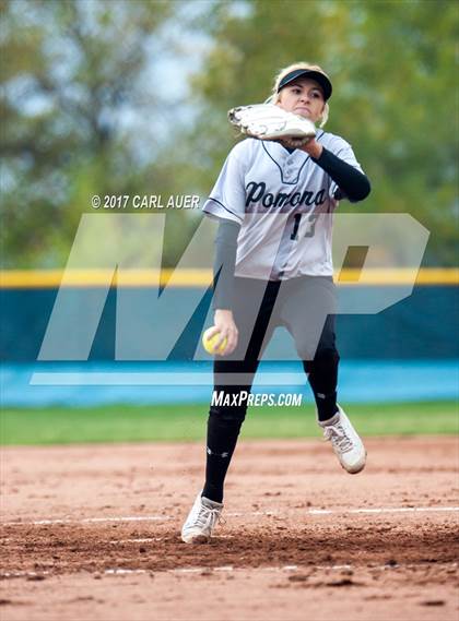 Thumbnail 2 in Pomona @ Ralston Valley photogallery.