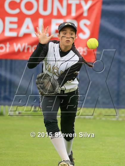 Thumbnail 1 in Olympian vs. Vista (CIF SDS D3 Final) photogallery.