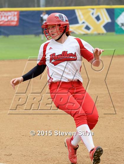 Thumbnail 2 in Olympian vs. Vista (CIF SDS D3 Final) photogallery.