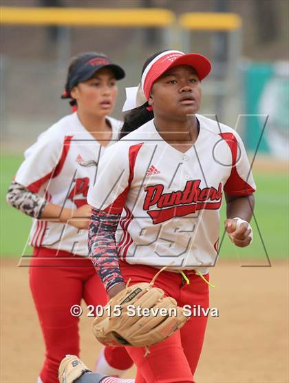 Thumbnail 1 in Olympian vs. Vista (CIF SDS D3 Final) photogallery.