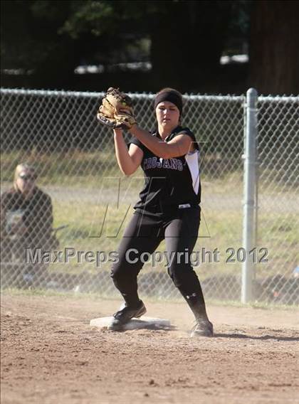 Thumbnail 1 in Concord vs. Petaluma (CIF NCS D2 Final) photogallery.