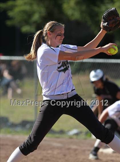 Thumbnail 3 in Concord vs. Petaluma (CIF NCS D2 Final) photogallery.