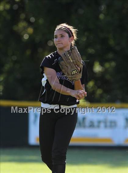 Thumbnail 3 in Concord vs. Petaluma (CIF NCS D2 Final) photogallery.