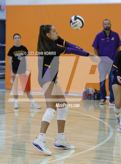 Thumbnail 1 in La Porte vs. Angola (Warsaw Invite) photogallery.