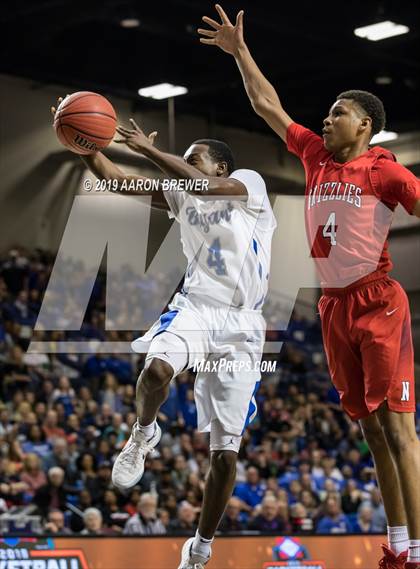 Thumbnail 2 in Northside vs. Bryant (AAA 6A Final) photogallery.