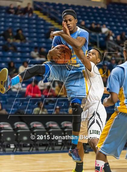 Thumbnail 2 in Kolbe-Cathedral vs Bassick (MLK Classic) photogallery.