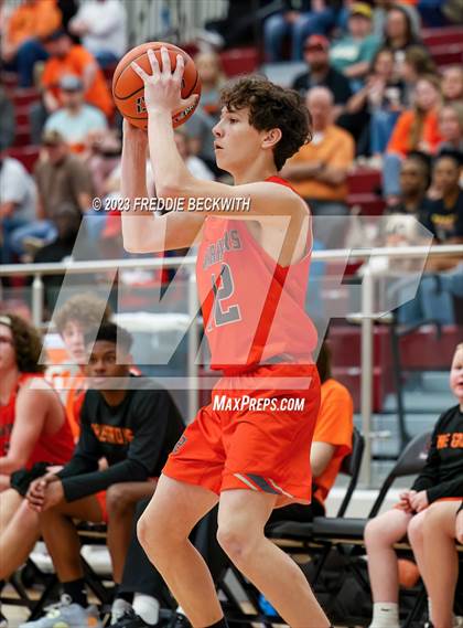 Thumbnail 3 in Honey Grove vs Lindsay (UIL 2A Bi-District Playoff) photogallery.