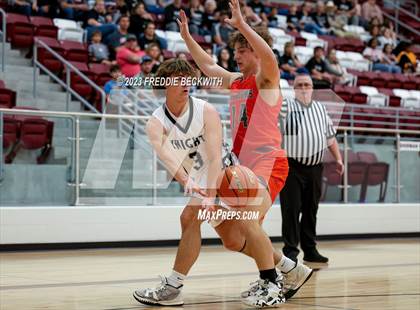 Thumbnail 1 in Honey Grove vs Lindsay (UIL 2A Bi-District Playoff) photogallery.