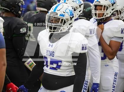 Thumbnail 3 in King vs. Fort Bend Hightower (UIL 6A D2 Reg 3 Semifinal) photogallery.