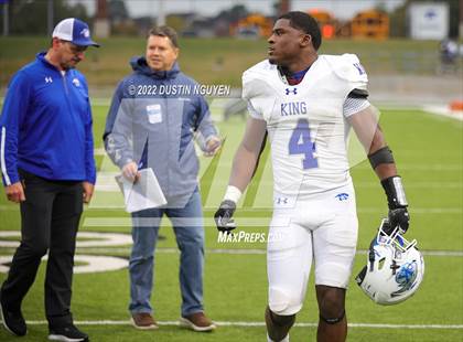 Thumbnail 3 in King vs. Fort Bend Hightower (UIL 6A D2 Reg 3 Semifinal) photogallery.
