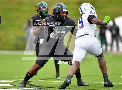 Thumbnail 2 in King vs. Fort Bend Hightower (UIL 6A D2 Reg 3 Semifinal) photogallery.