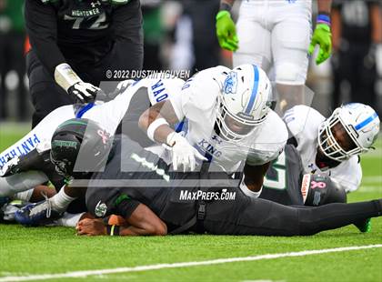 Thumbnail 1 in King vs. Fort Bend Hightower (UIL 6A D2 Reg 3 Semifinal) photogallery.