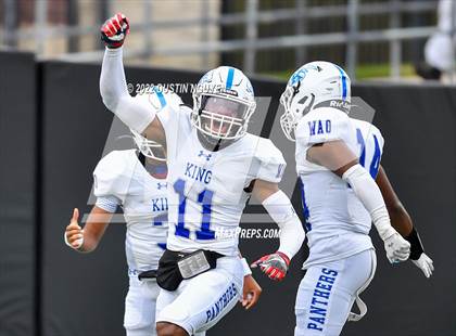Thumbnail 1 in King vs. Fort Bend Hightower (UIL 6A D2 Reg 3 Semifinal) photogallery.