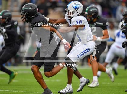 Thumbnail 3 in King vs. Fort Bend Hightower (UIL 6A D2 Reg 3 Semifinal) photogallery.