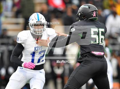 Thumbnail 2 in King vs. Fort Bend Hightower (UIL 6A D2 Reg 3 Semifinal) photogallery.