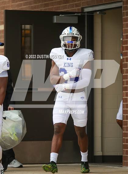 Thumbnail 1 in King vs. Fort Bend Hightower (UIL 6A D2 Reg 3 Semifinal) photogallery.