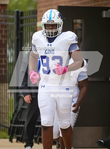 Thumbnail 3 in King vs. Fort Bend Hightower (UIL 6A D2 Reg 3 Semifinal) photogallery.