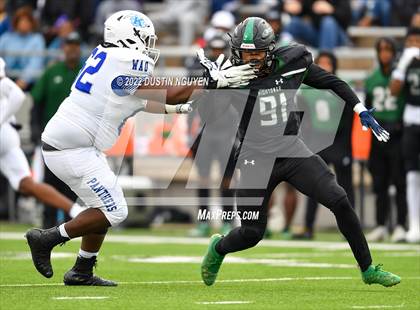 Thumbnail 1 in King vs. Fort Bend Hightower (UIL 6A D2 Reg 3 Semifinal) photogallery.