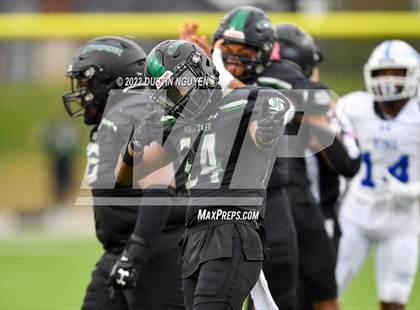 Thumbnail 3 in King vs. Fort Bend Hightower (UIL 6A D2 Reg 3 Semifinal) photogallery.