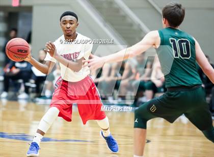 Thumbnail 2 in Birdville vs. Parkview (60'th Annual Whataburger Tournament) photogallery.