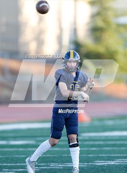 Thumbnail 3 in Menlo-Atherton @ Oak Ridge photogallery.
