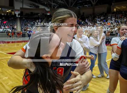 Thumbnail 3 in Cedar Park @ Wakeland (UIL 5A Volleyball Division II Final) photogallery.
