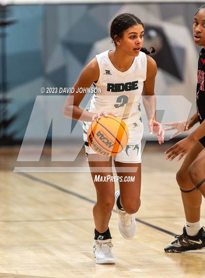 Thumbnail 3 in Fossil Ridge vs. Rangeview photogallery.