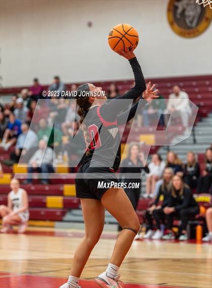 Thumbnail 3 in Fossil Ridge vs. Rangeview photogallery.