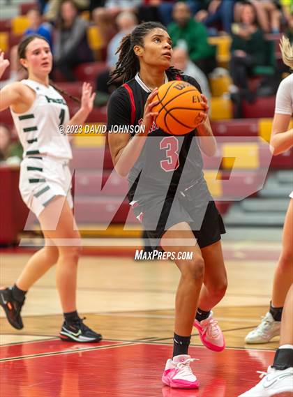 Thumbnail 2 in Fossil Ridge vs. Rangeview photogallery.