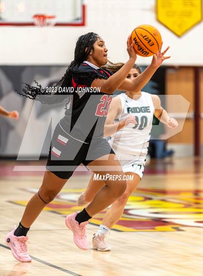 Thumbnail 3 in Fossil Ridge vs. Rangeview photogallery.