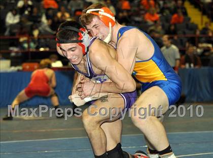 Thumbnail 1 in NYSPHSAA Championships (Semifinals) photogallery.