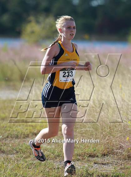 Thumbnail 2 in Class 3A District 7 Girls Cross County Meet photogallery.