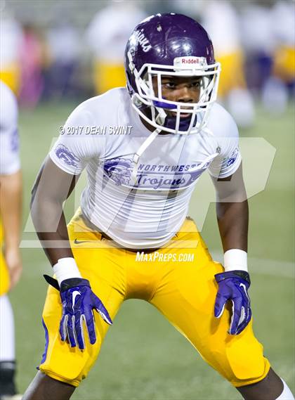 Thumbnail 3 in Laurens @ Northwestern (SCHSL Class AAAAA Upper State Playoff) photogallery.
