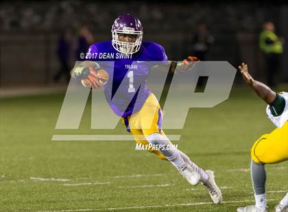 Thumbnail 3 in Laurens @ Northwestern (SCHSL Class AAAAA Upper State Playoff) photogallery.