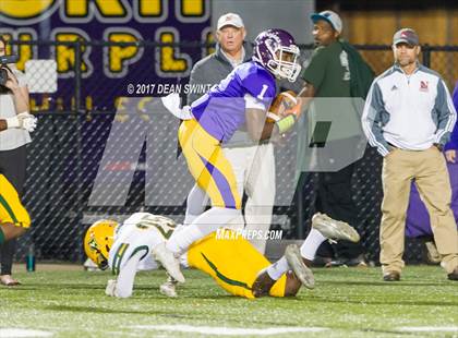 Thumbnail 2 in Laurens @ Northwestern (SCHSL Class AAAAA Upper State Playoff) photogallery.