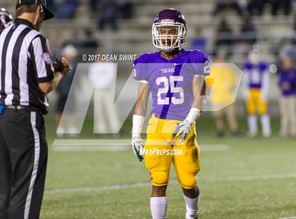 Thumbnail 2 in Laurens @ Northwestern (SCHSL Class AAAAA Upper State Playoff) photogallery.