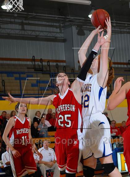 Thumbnail 3 in Hutchinson vs. McPherson photogallery.