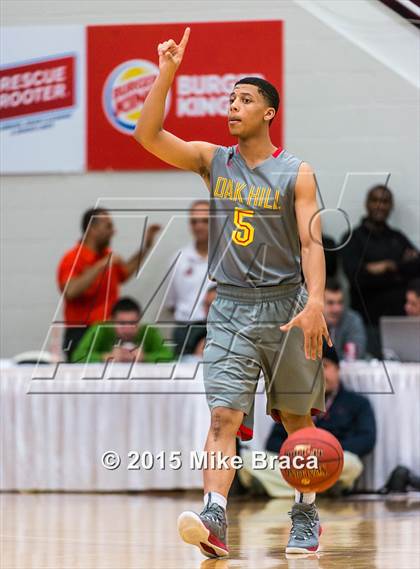 Thumbnail 3 in Villa Angela-St. Joseph vs. Oak Hill Academy (Spalding HoopHall Classic) photogallery.