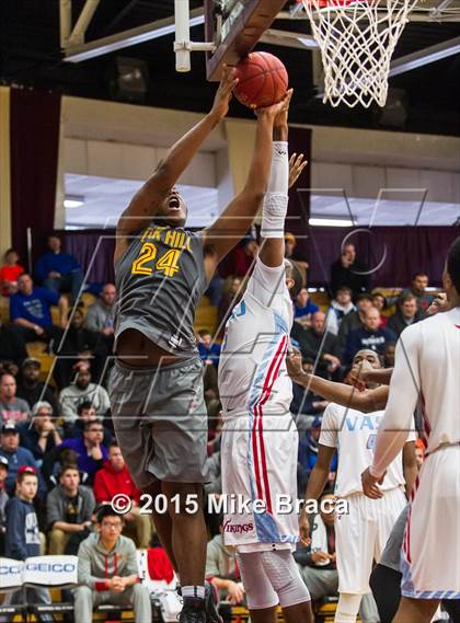 Thumbnail 3 in Villa Angela-St. Joseph vs. Oak Hill Academy (Spalding HoopHall Classic) photogallery.