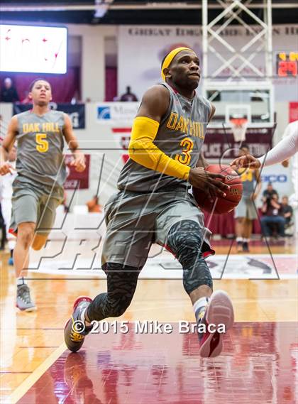 Thumbnail 2 in Villa Angela-St. Joseph vs. Oak Hill Academy (Spalding HoopHall Classic) photogallery.